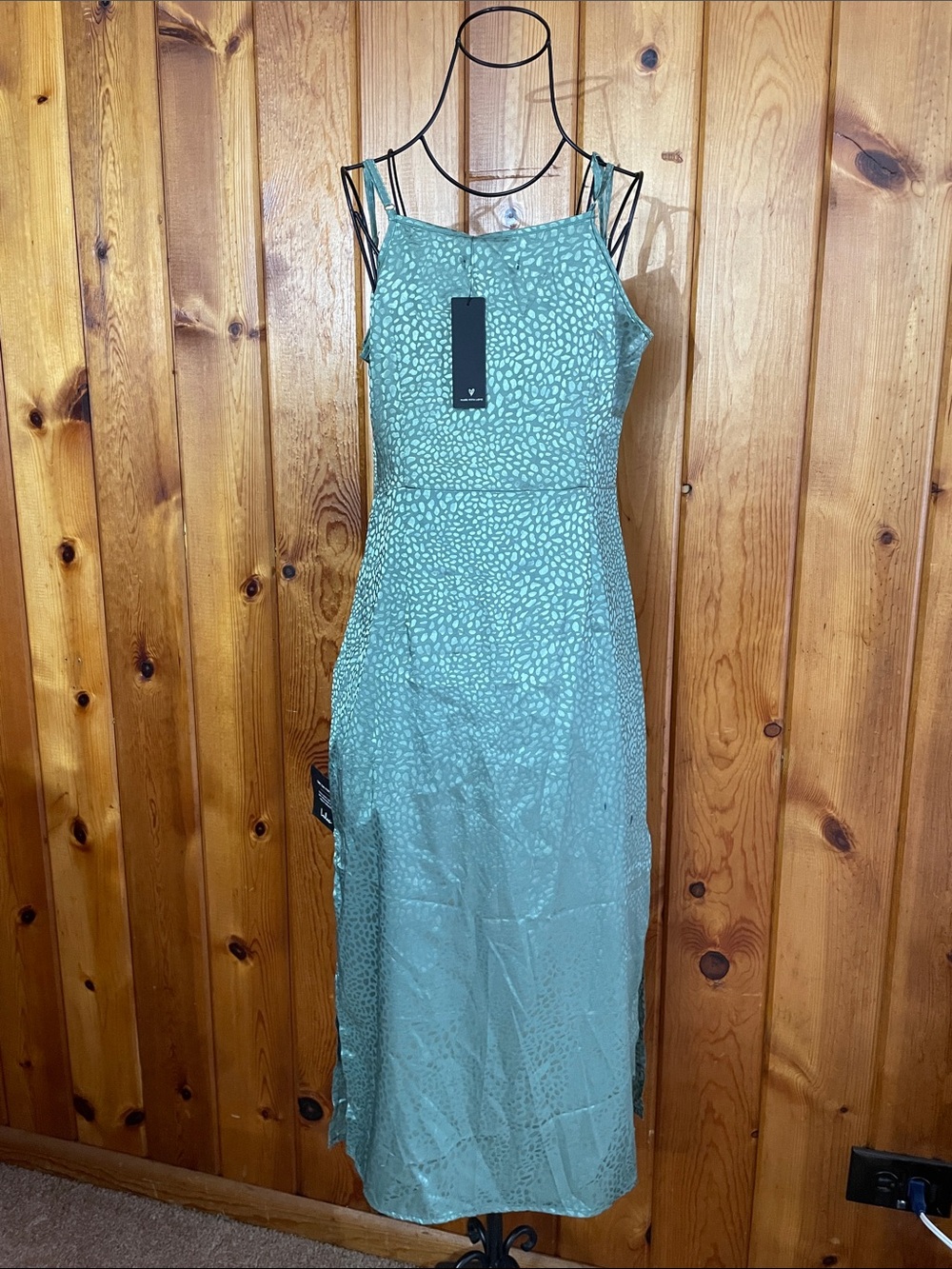 Total Stunner Sage Green Satin Jacquard Cowl Neck Midi Dress size small - Picture 7 of 12
